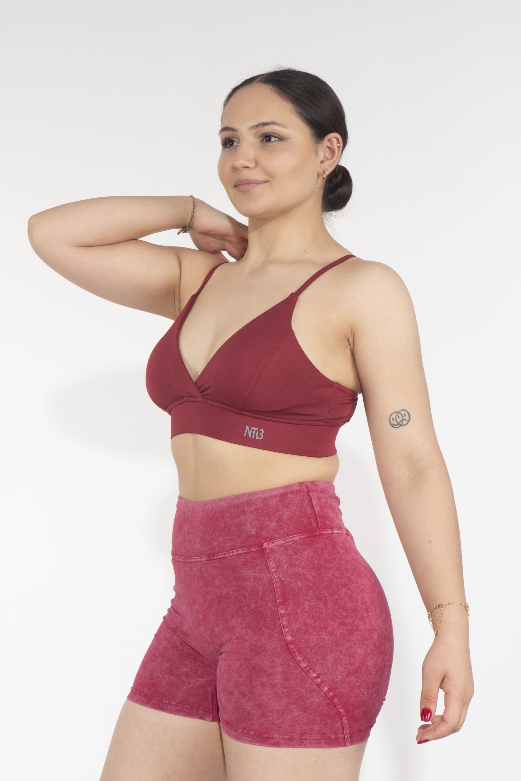 Dikişli Dekolteli Dark Cherry Sporcu Bra - Görsel 4